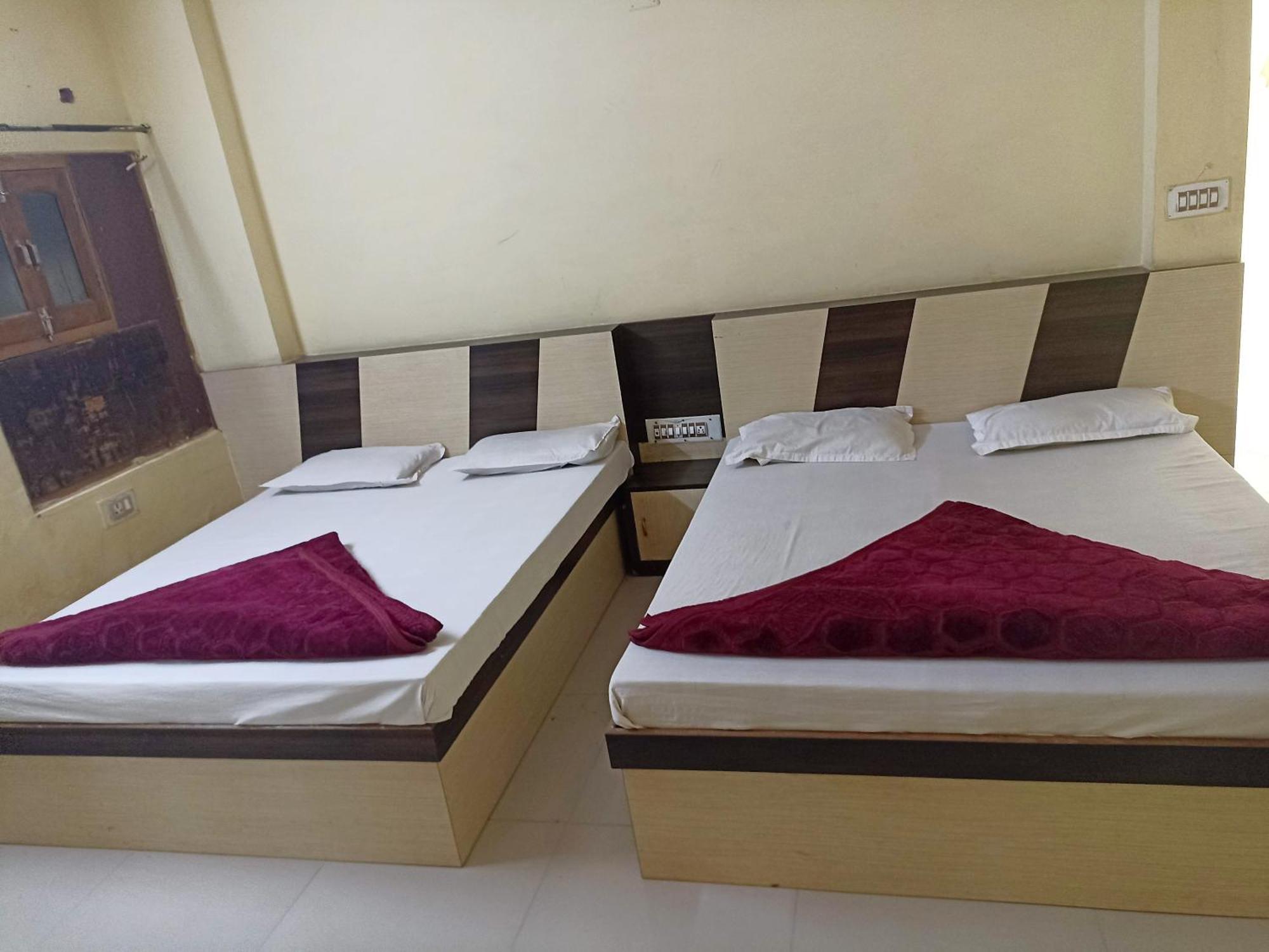 Shreeji Arpan Hotel Nāthdwāra Eksteriør billede