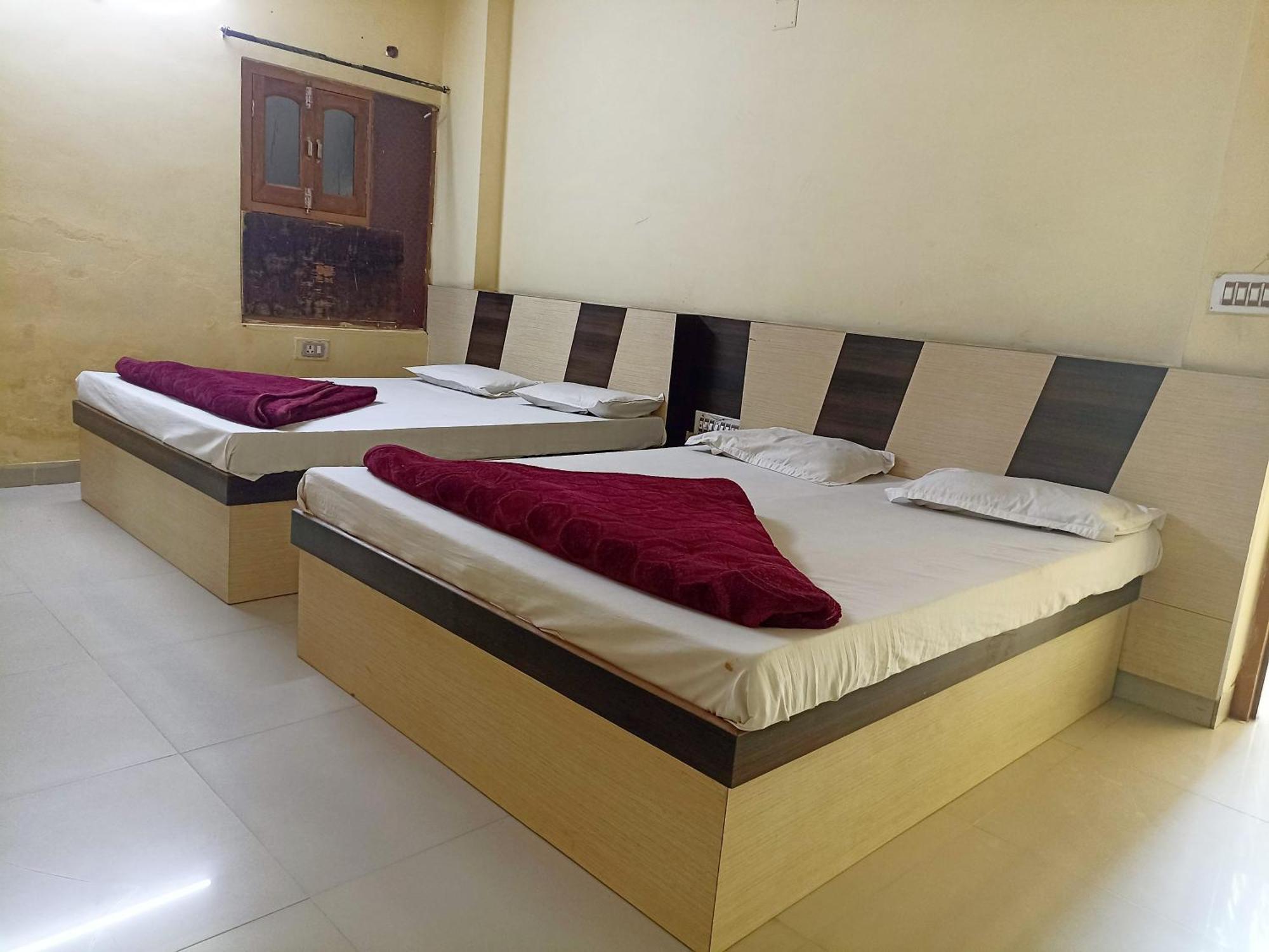 Shreeji Arpan Hotel Nāthdwāra Værelse billede